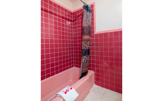 OYO Hotel Dalton PA I-81