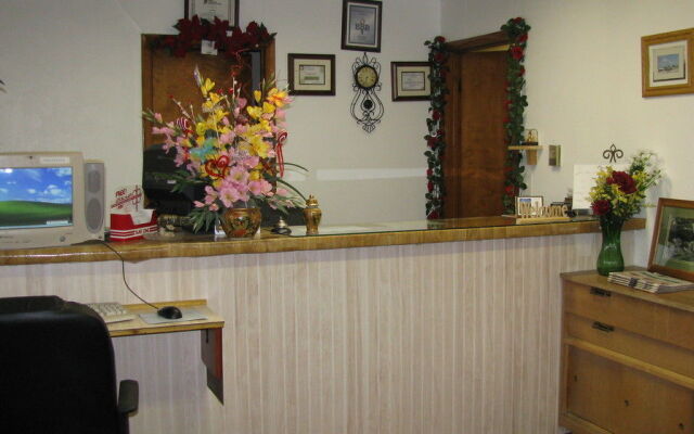 Iris Motel - Mount Pleasant