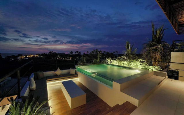 Baliwood Residence Villas by BREIG