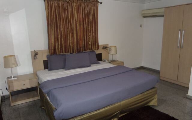 Heritage House Hotel