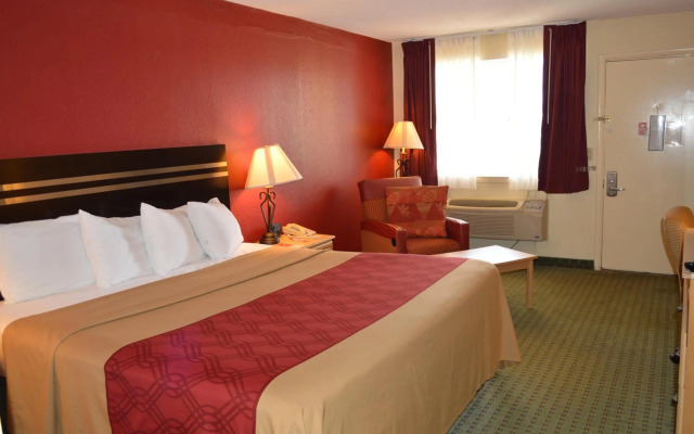 Econo Lodge Christiansburg-Blacksburg I-81