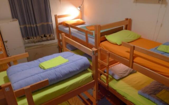 Chillton hostel Belgrade