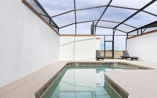 4 Bdrms Villa At Champions Gate