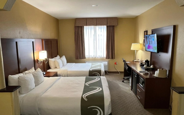 Quality Suites Midland North Loop 250