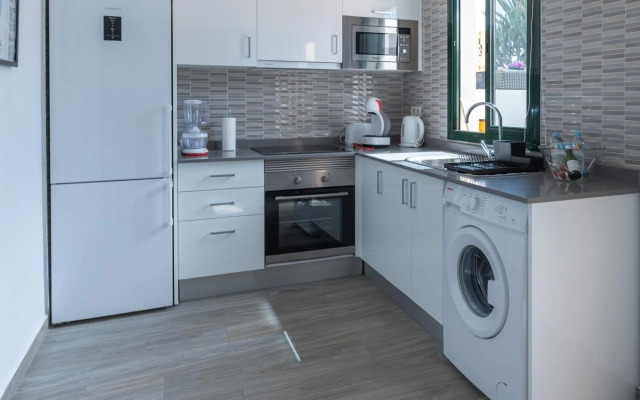 luxury casa playa roca bord de mer