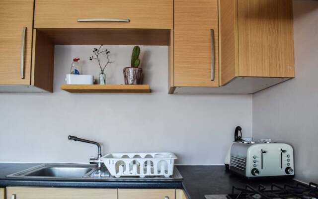 Bright 1 Bedroom Flat Near Finsbury Park