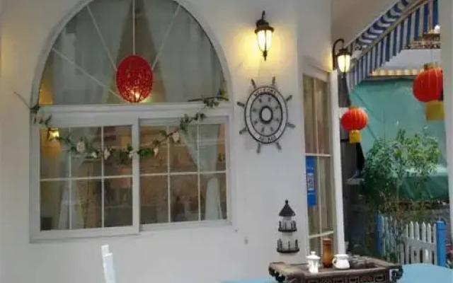 Cape No. 7 Sea House