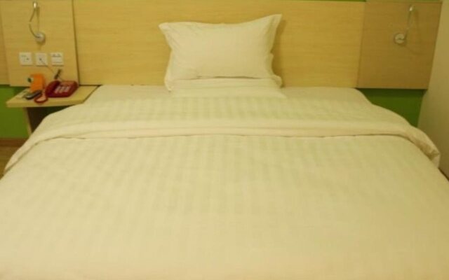7 Days Inn Chengdu North Railway Train Station Square Branch