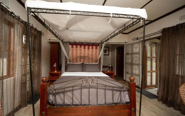 Bushbuck River House