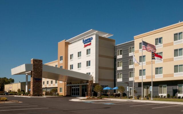 Fairfield Inn & Suites by Marriott Fayetteville North