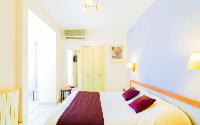 Hotel Restaurant Le Cours