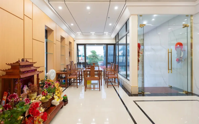 Sunshine Apartment Hotel