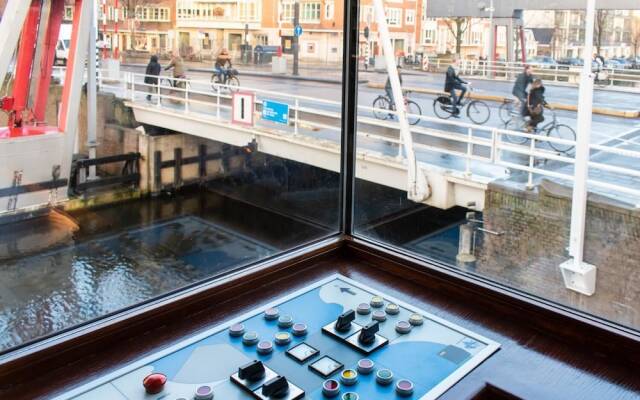 SWEETS - Zeilstraatbrug