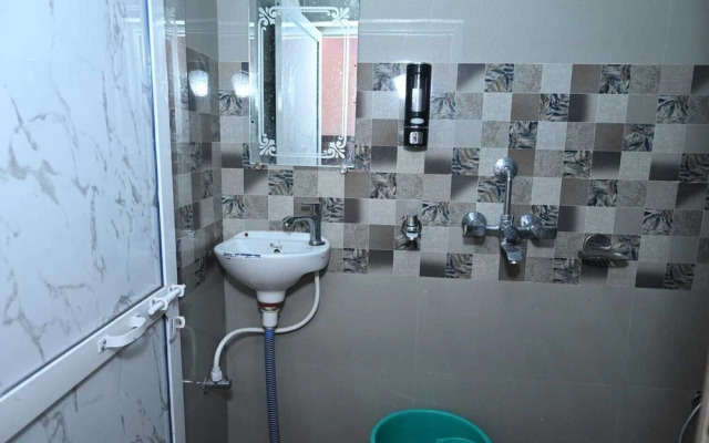 Ganpati Shri P. Guest House