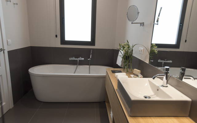 Casagrand Luxury Suites Barcelona