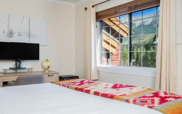 Northstar 6 3 Bedroom Condo by RedAwning