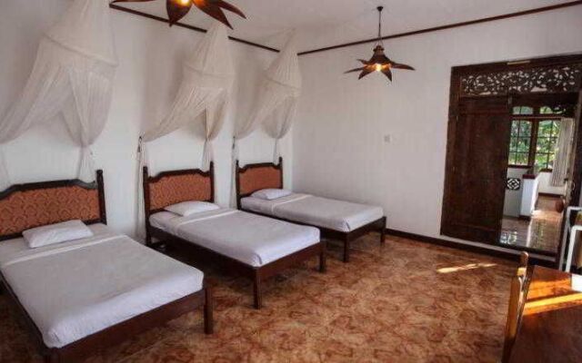 Pondok Prima Cottages