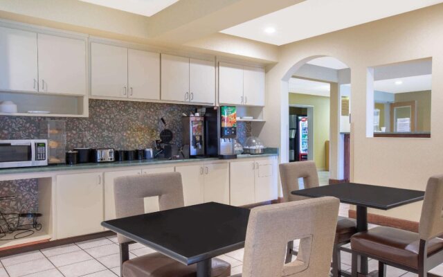 Holiday Inn Express Redding North by IHG