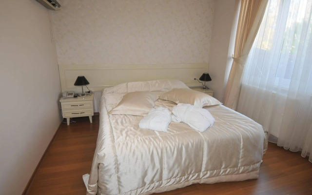 Hotel Villa Lycus