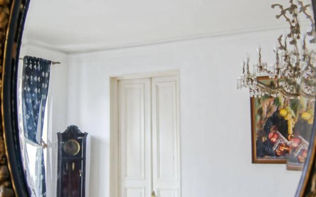 Opera Rooms&Hostel
