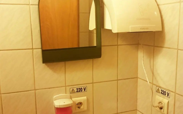 Sleep Inn Hostel
