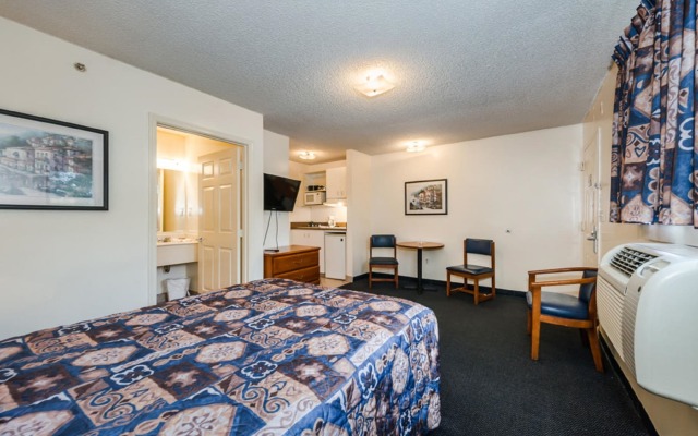 Tampa Bay Extended Stay Hotel