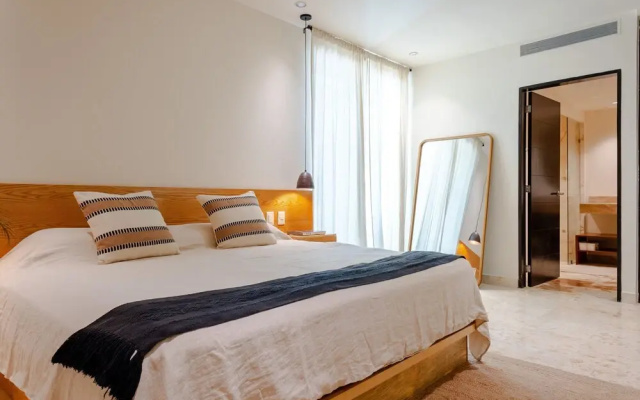 Elements 124 - No Ota 2 Bedroom Condo by RedAwning