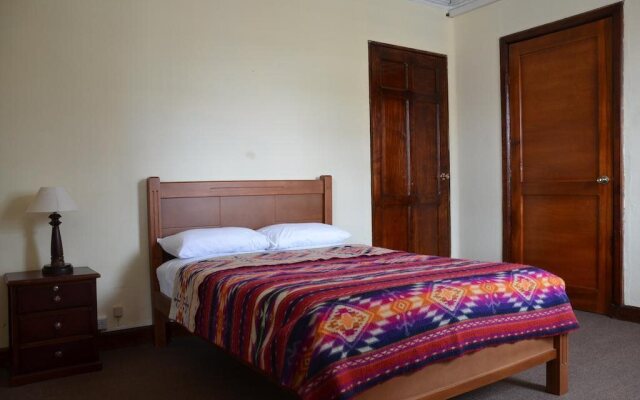 Kingdom Kichwa Guesthouse - Hostel