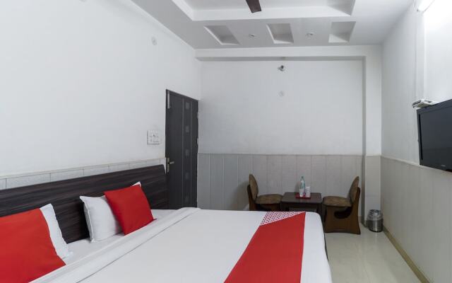 Oyo 46437 Malik Regency