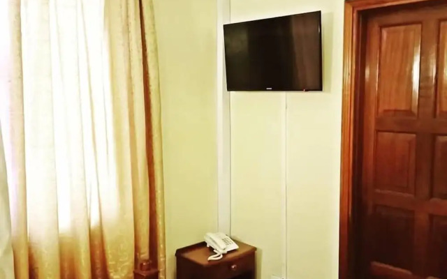 Regency Inn