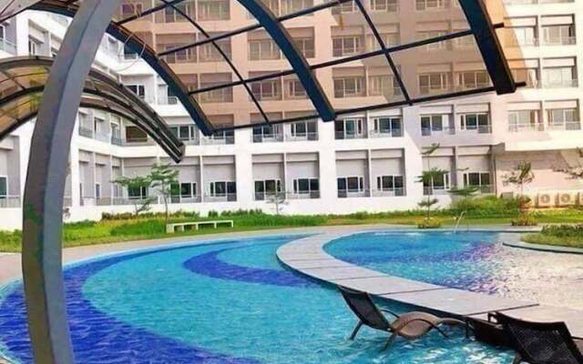 HEL CONDOTEL at SMDC GRACE RESIDENCES