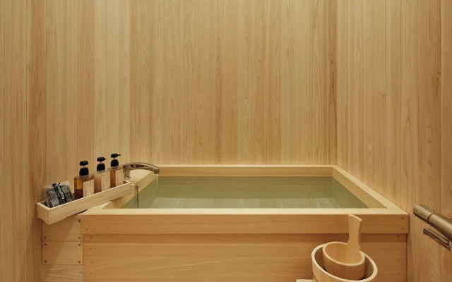 Grand Chariot Hokutoshichisei 135°