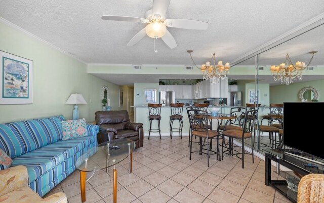 Pelican Beach 1002 1 Bedroom Condo by Pelican Beach Management