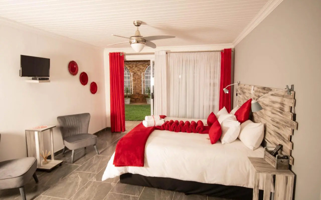 Oppiplot Guest House