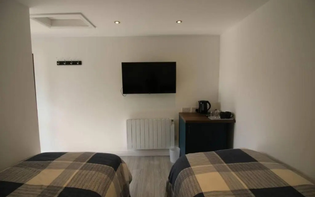 Cosy Double or Twin Studio Near Shearsby, England