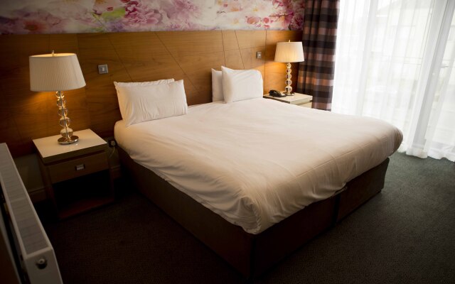 Moyvalley Hotel & Golf Resort