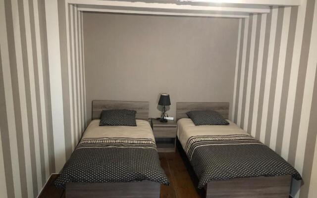 Spacieux appartement 2/6 pers 110m² proche CNPE