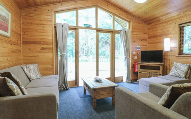 Rowan Lodge