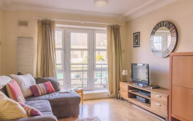 1 Bedroom Apartment Next To Dublin Castle