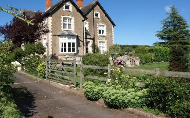 Langtry Country House