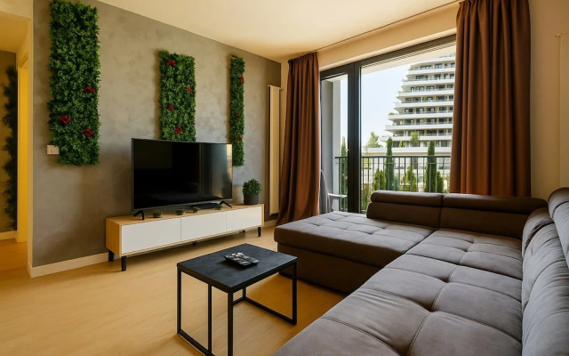 Queen's Park Residence Apartments