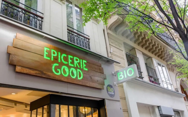 Spacious Apartment - 2b/10p - AC - Marais