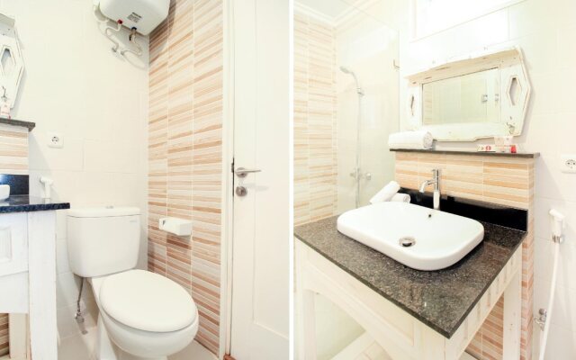 OYO 204 Blessing Residence