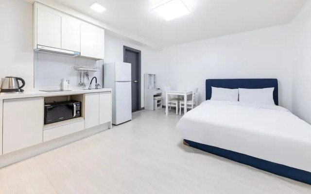 Yeosu Onueli Pension