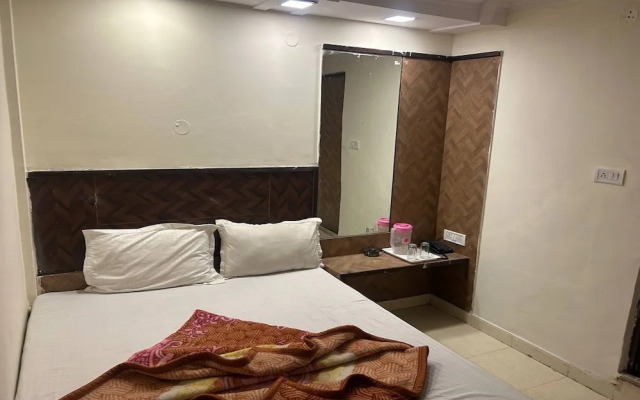 Shree Lodge Near New Delhi Railway Station, Paharganj