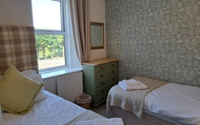 Bogrie Cottage