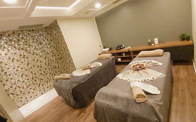 Sarnic Hotel & Sarnic Premier Hotel