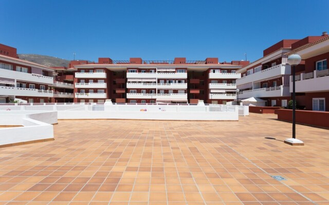 HomeLike Sea Front Duplex Terrace Pool