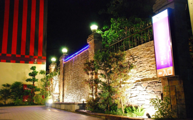 Wei Feng Exquisite Motel Pintung Branch