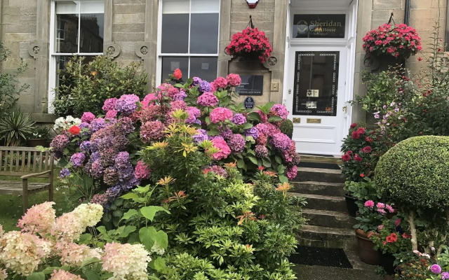 Sheridan Guest House